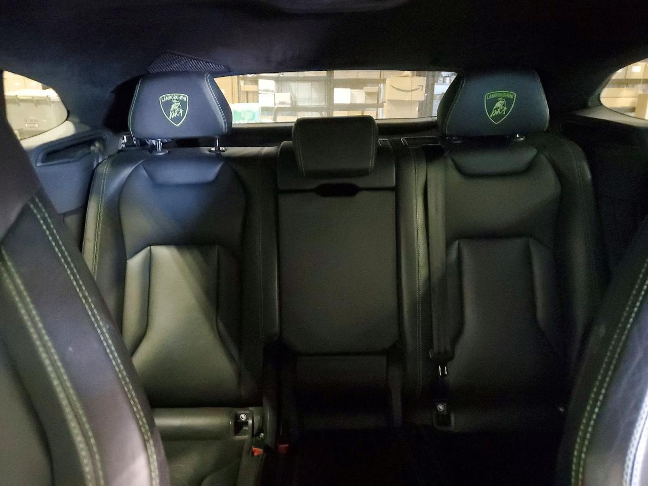 2019 Lamborghini Urus - zdjęcie 10