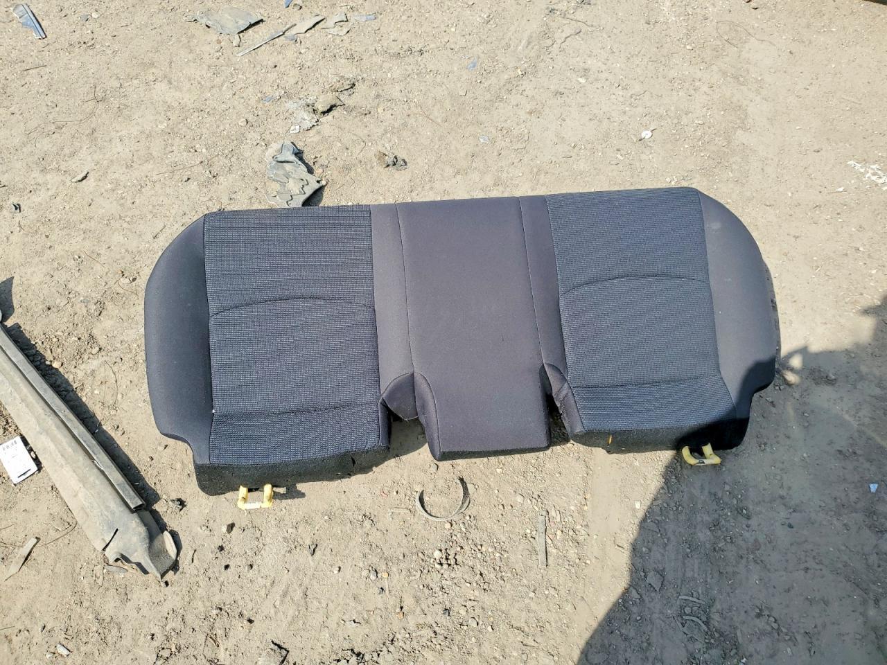 2019 Toyota Rav4 Le - zdjęcie 13