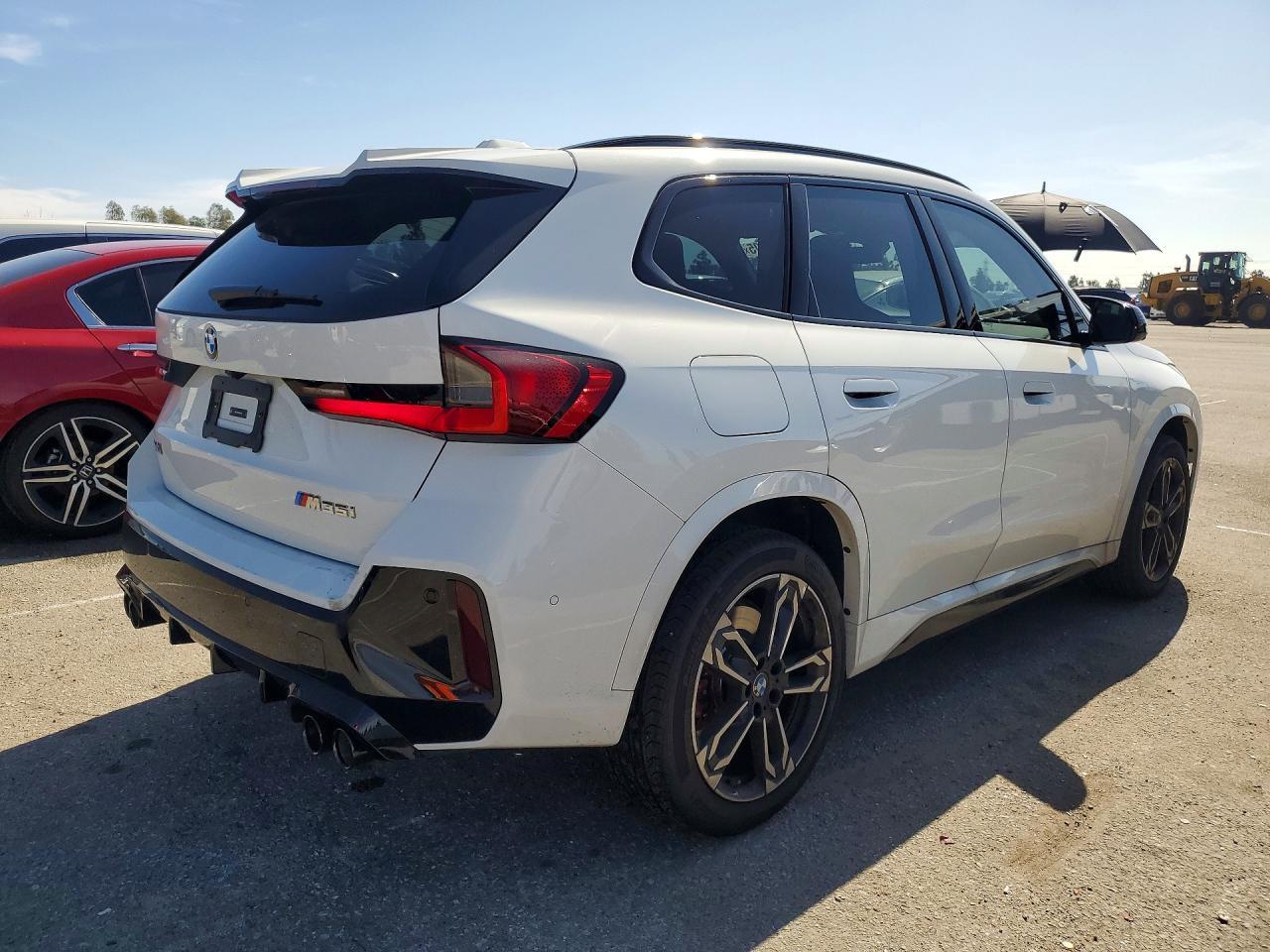 2025 BMW X1 M35I - zdjęcie 3