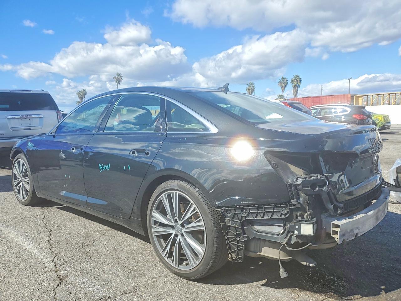 2019 Audi A6 Premium - zdjęcie 2