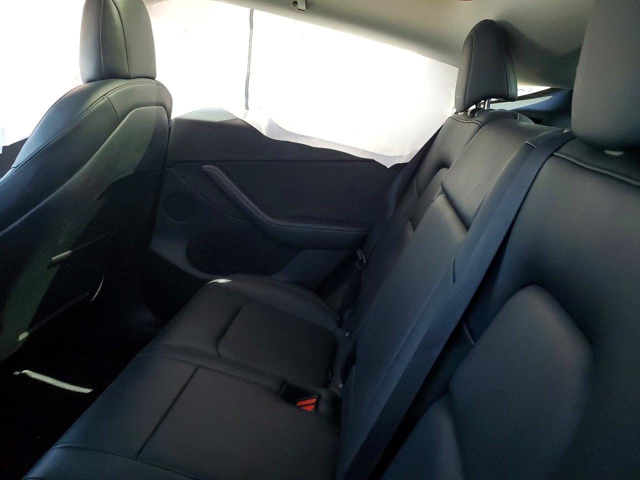 2022 Tesla Model Y - zdjęcie 11