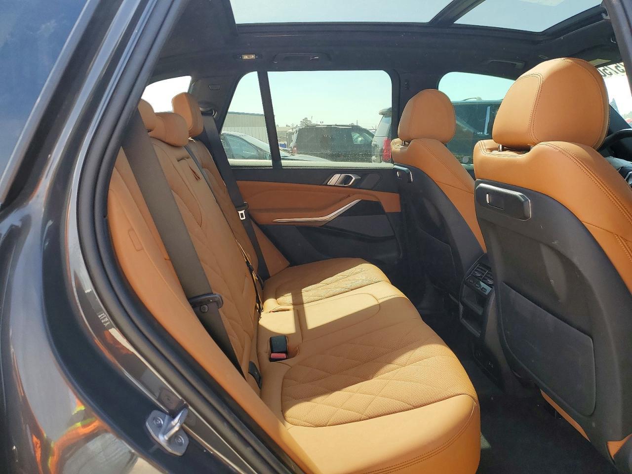 2025 BMW X5 Sdrive 40I - zdjęcie 11