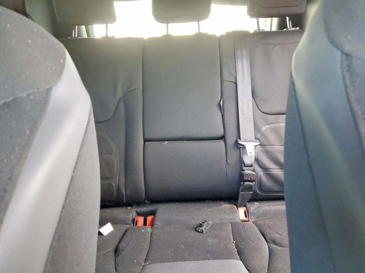 2017 Jeep Renegade Latitude - zdjęcie 10