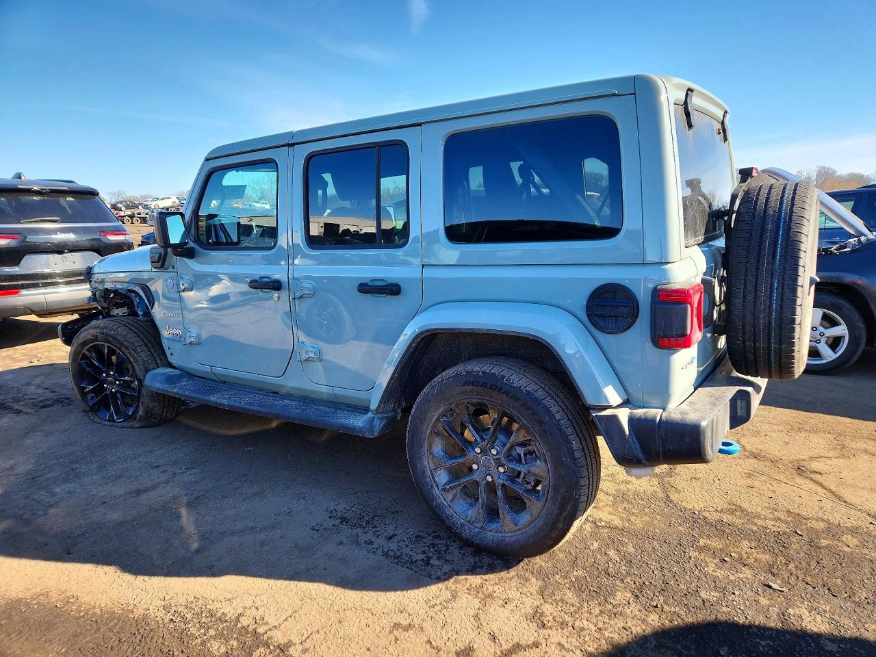 2024 Jeep Wrangler Sahara 4Xe - zdjęcie 2