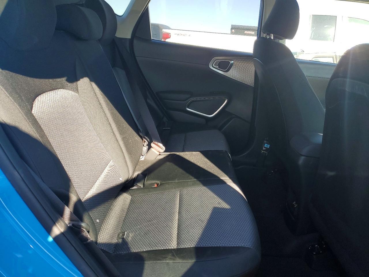 2025 Kia Soul S - zdjęcie 10