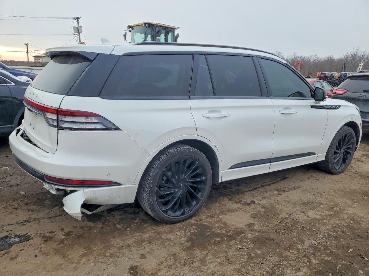 2024 Lincoln Aviator Reserve - zdjęcie 3