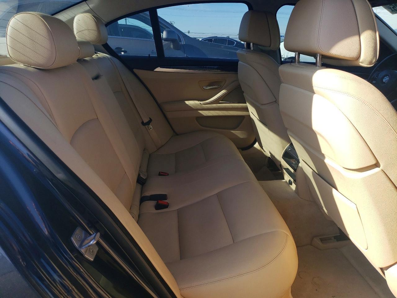 2015 BMW 535 I - zdjęcie 10