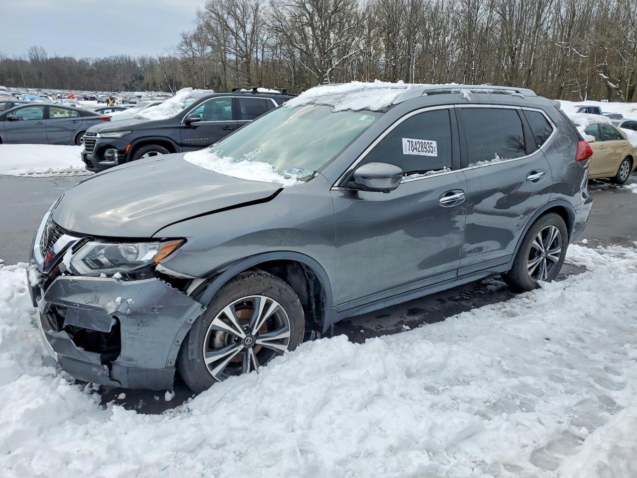 2019 Nissan Rogue S - zdjęcie główne