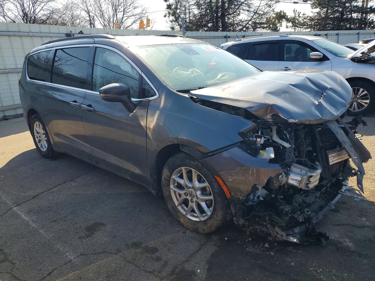 2022 Chrysler Pacifica Touring L - zdjęcie 4