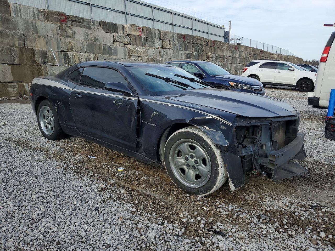 2013 Chevrolet Camaro Ls - zdjęcie 4