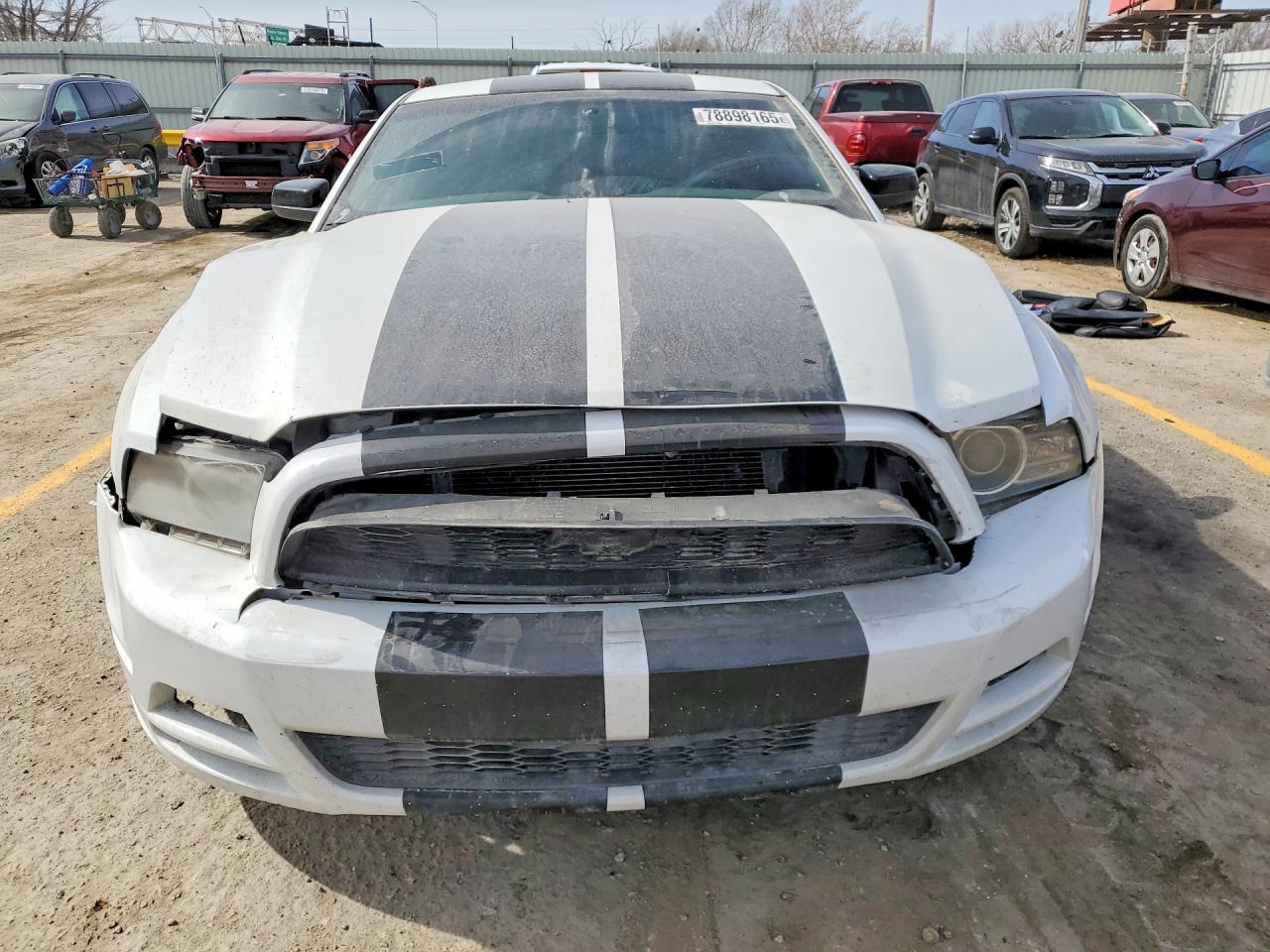 2014 Ford Mustang - zdjęcie 5