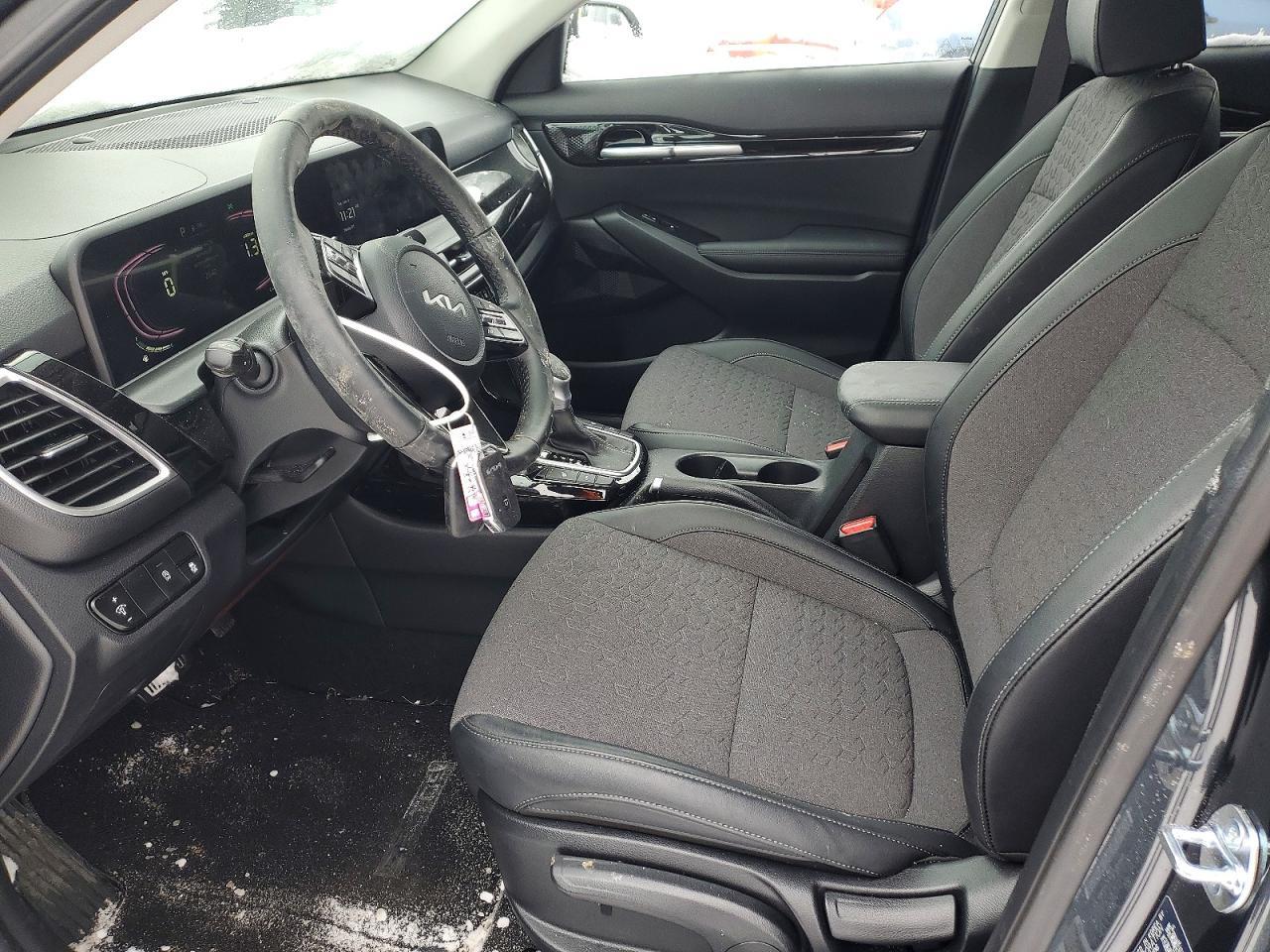 2025 Kia Seltos S - zdjęcie 7