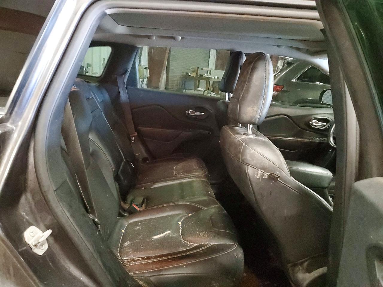 2015 Jeep Cherokee Limited - zdjęcie 11