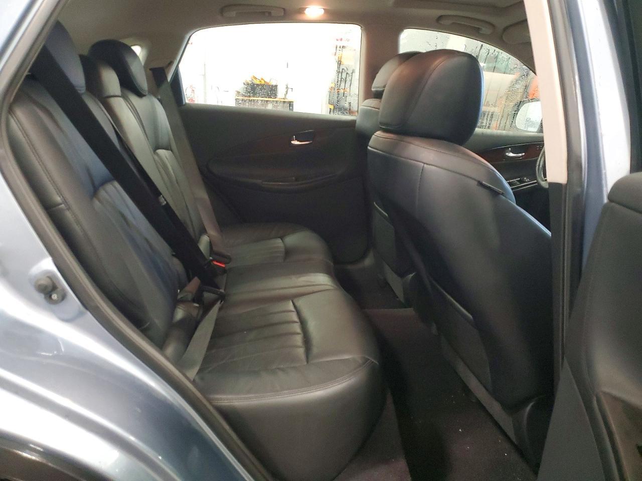 2017 Infiniti Qx50 - zdjęcie 11