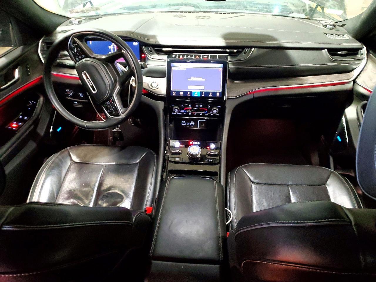 2022 Jeep Grand Cherokee L Overland - zdjęcie 8