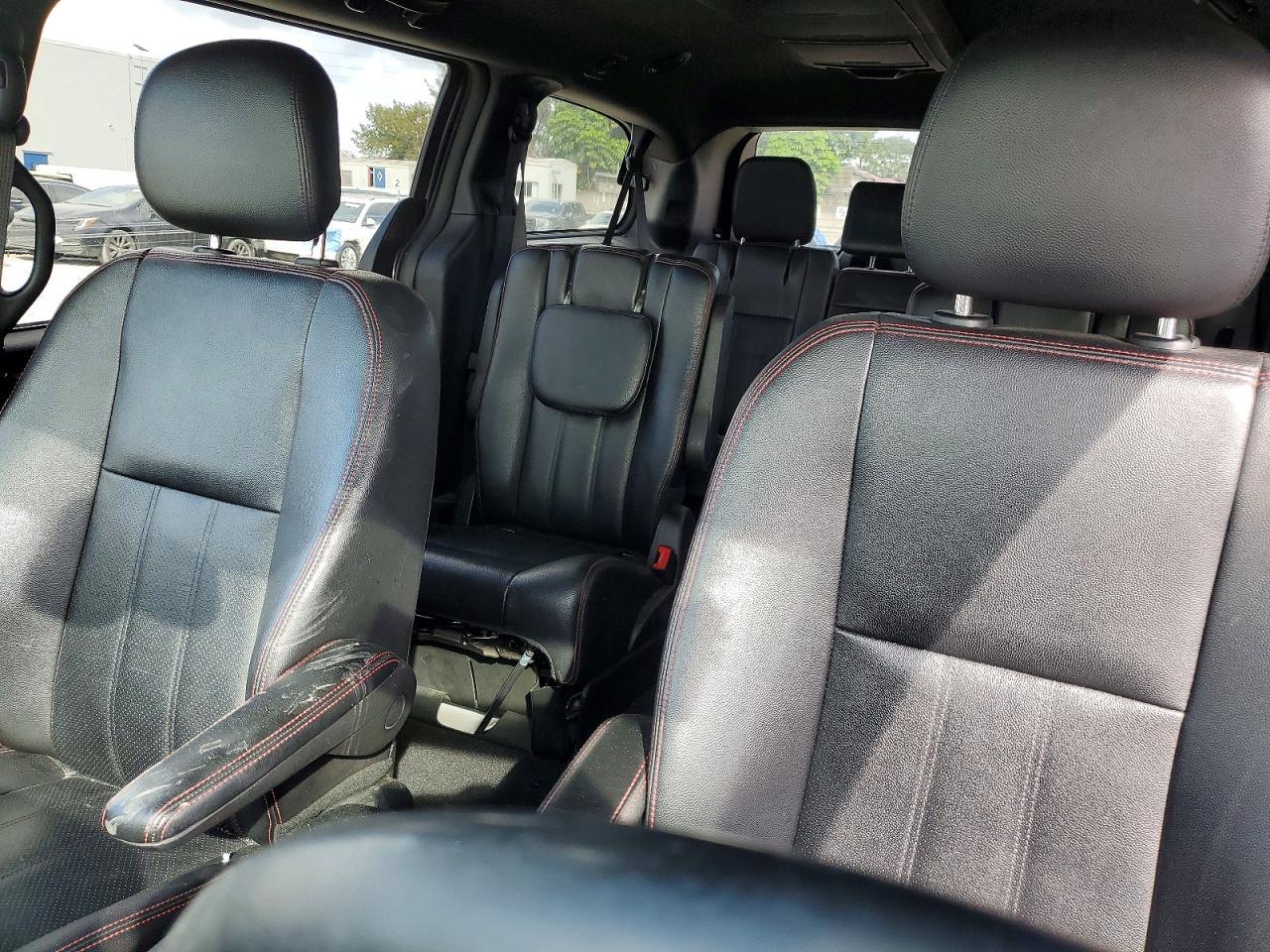 2018 Dodge Grand Caravan Gt - zdjęcie 10