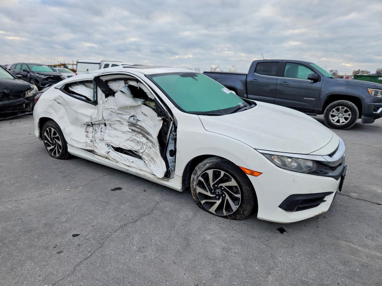 2017 Honda Civic Lx - zdjęcie 4