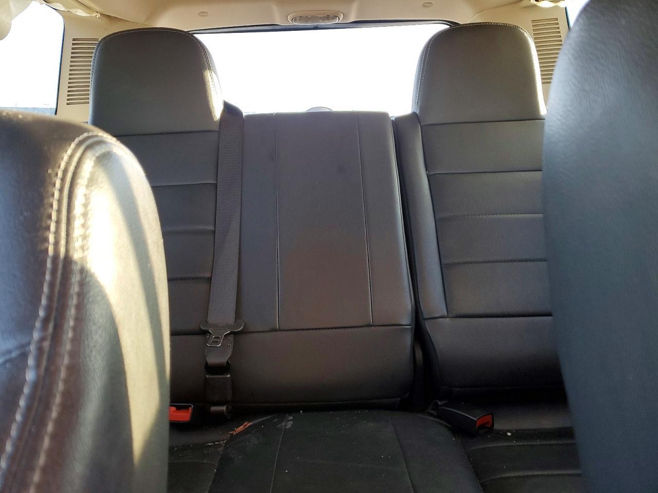 2015 Jeep Patriot Latitude - zdjęcie 10