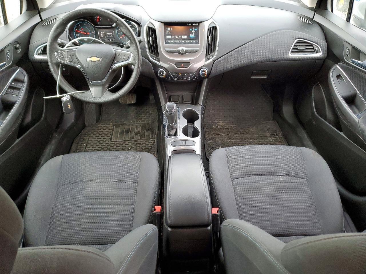 2018 Chevrolet Cruze Lt - zdjęcie 8