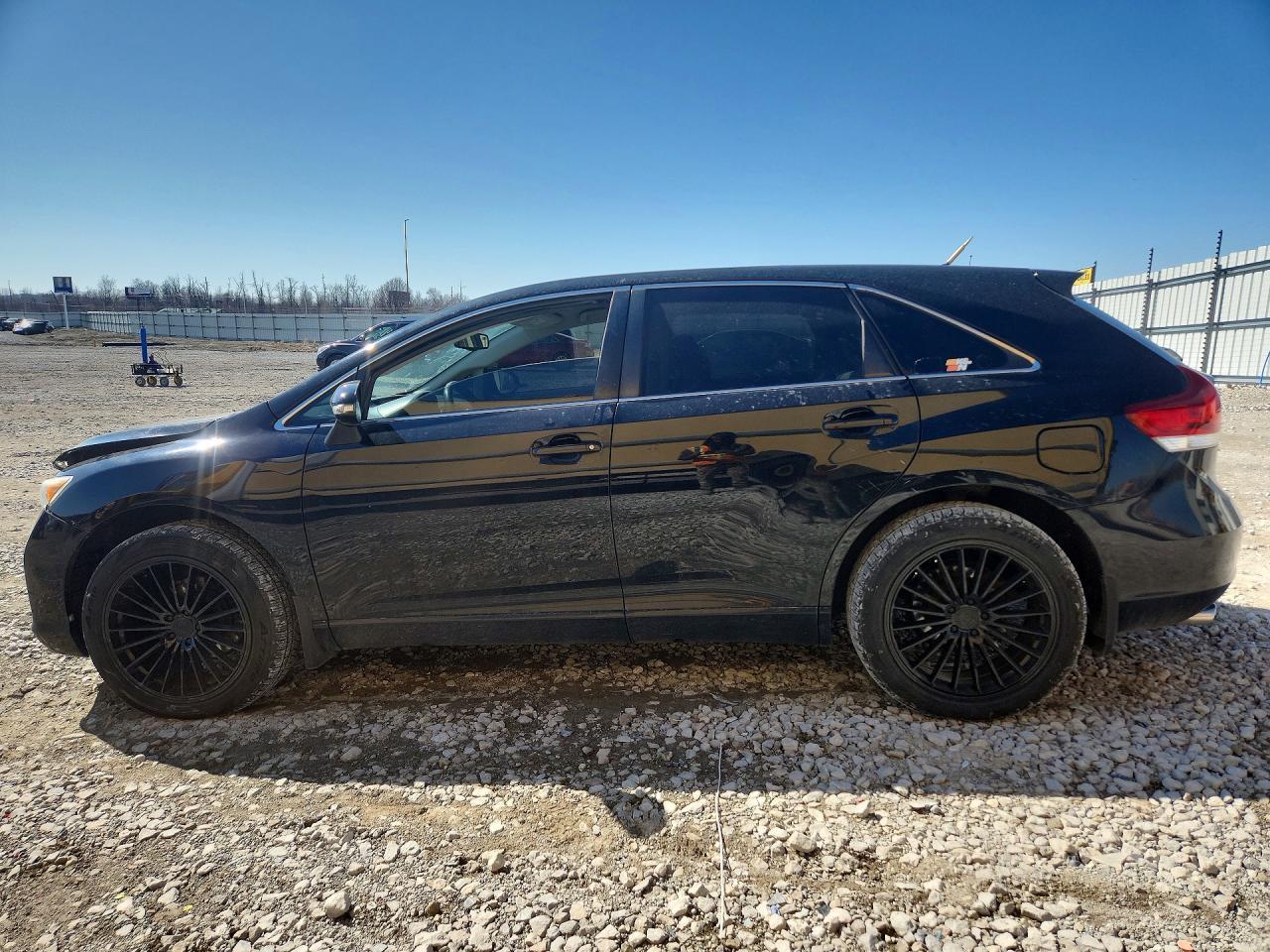 2014 Toyota Venza Le - zdjęcie 2