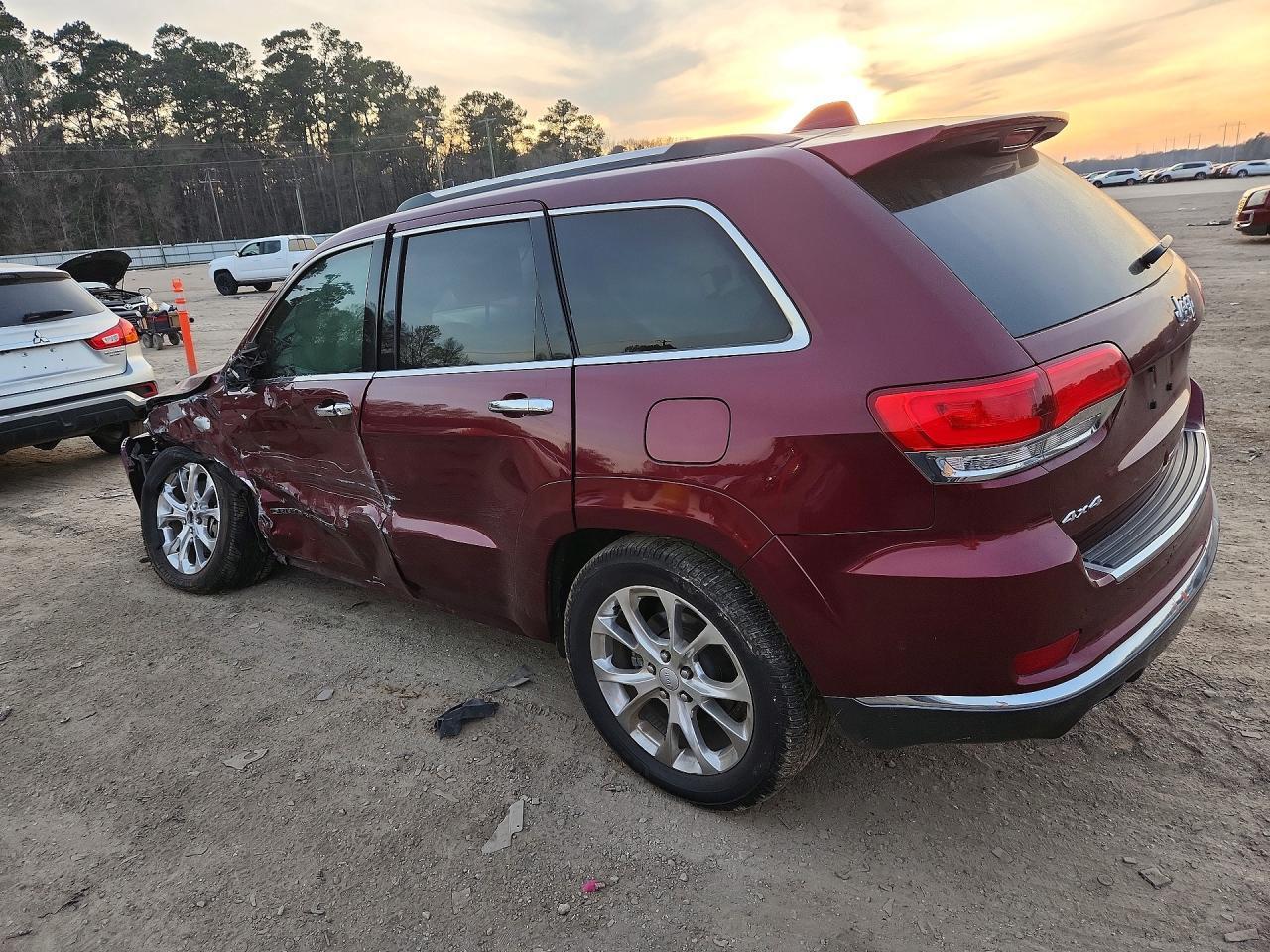 2020 Jeep Grand Cherokee Summit - zdjęcie 2