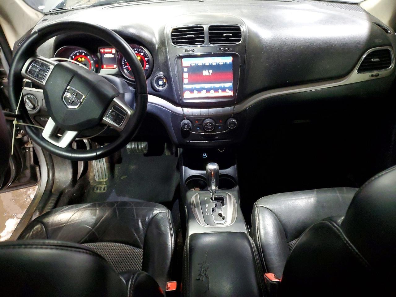 2019 Dodge Journey Crossroad - zdjęcie 8