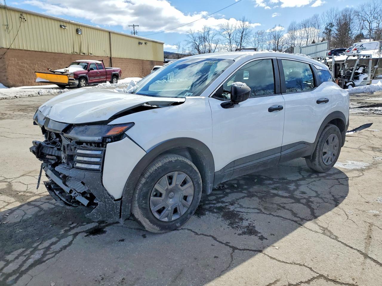 2025 Nissan Kicks S - zdjęcie główne