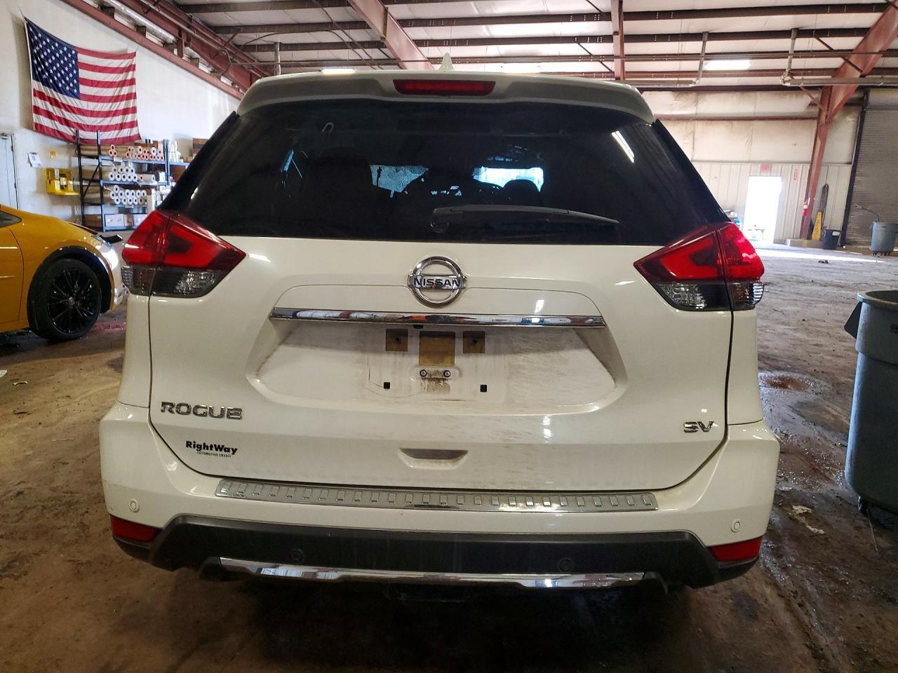 2020 Nissan Rogue Sv - zdjęcie 6