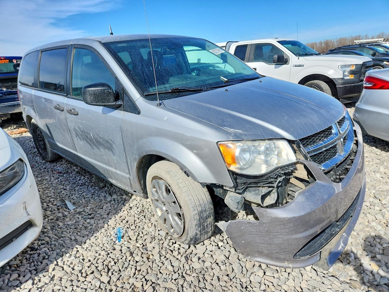 2019 Dodge Grand Caravan Se - zdjęcie 4