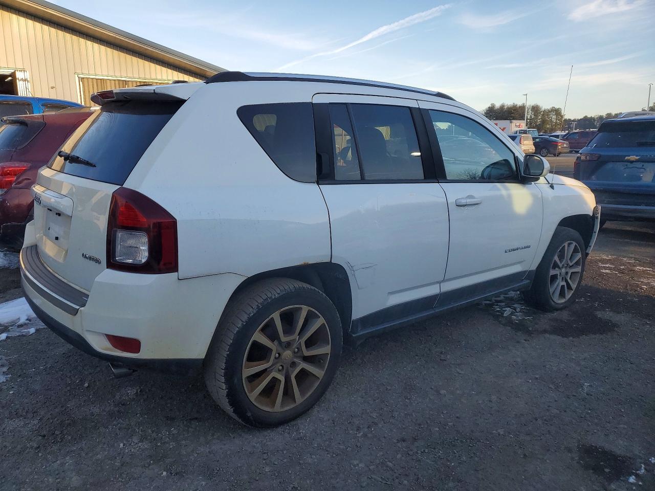 2015 Jeep Compass Limited - zdjęcie 3