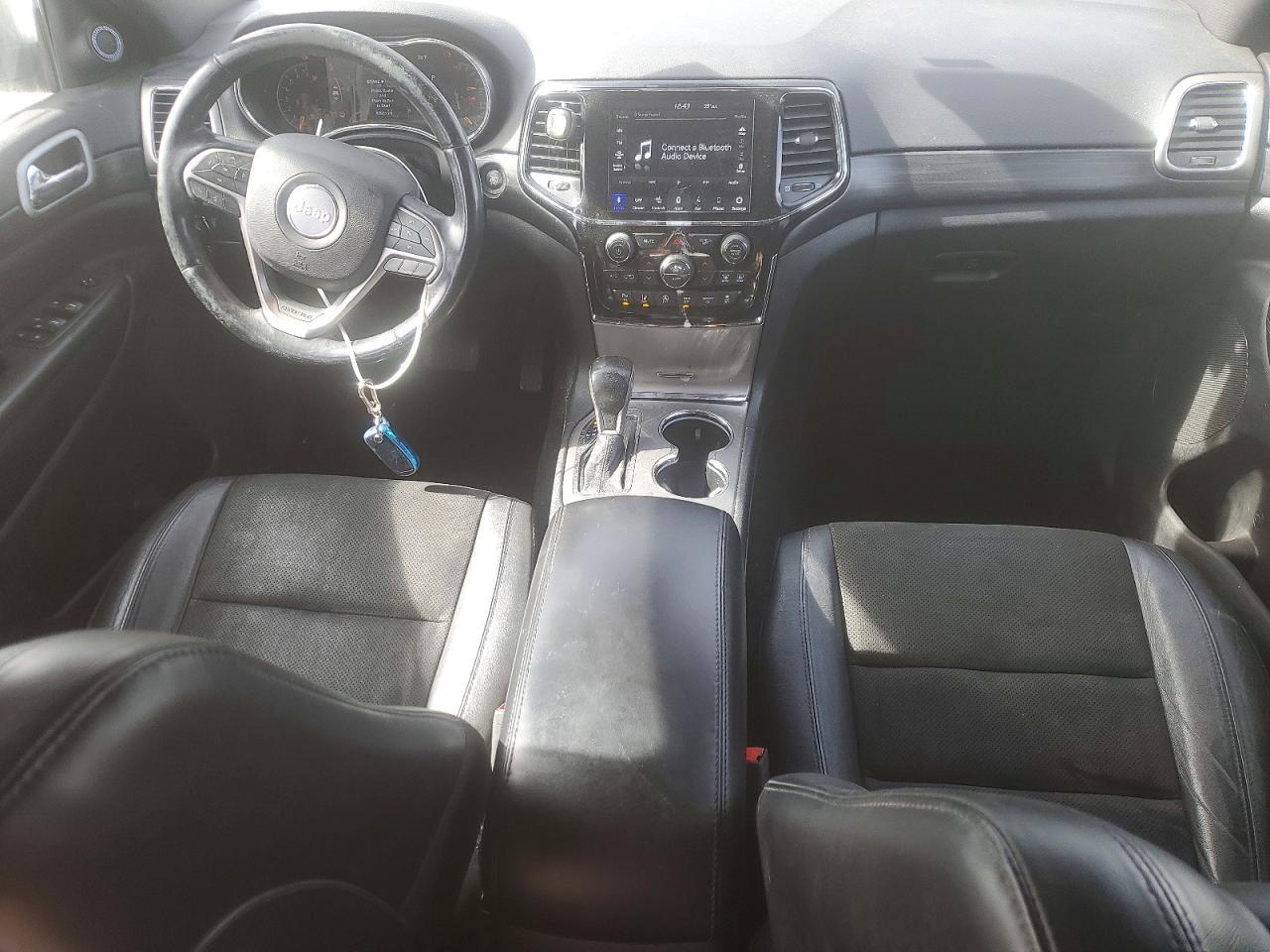 2020 Jeep Grand Cherokee Laredo - zdjęcie 8