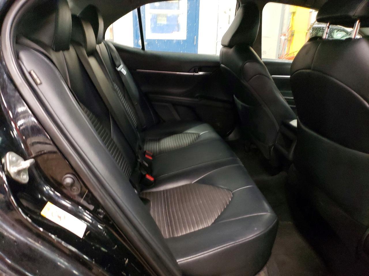 2019 Toyota Camry L - zdjęcie 10