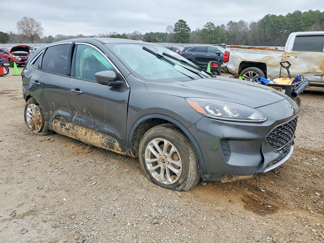 2020 Ford Escape Se - zdjęcie 4