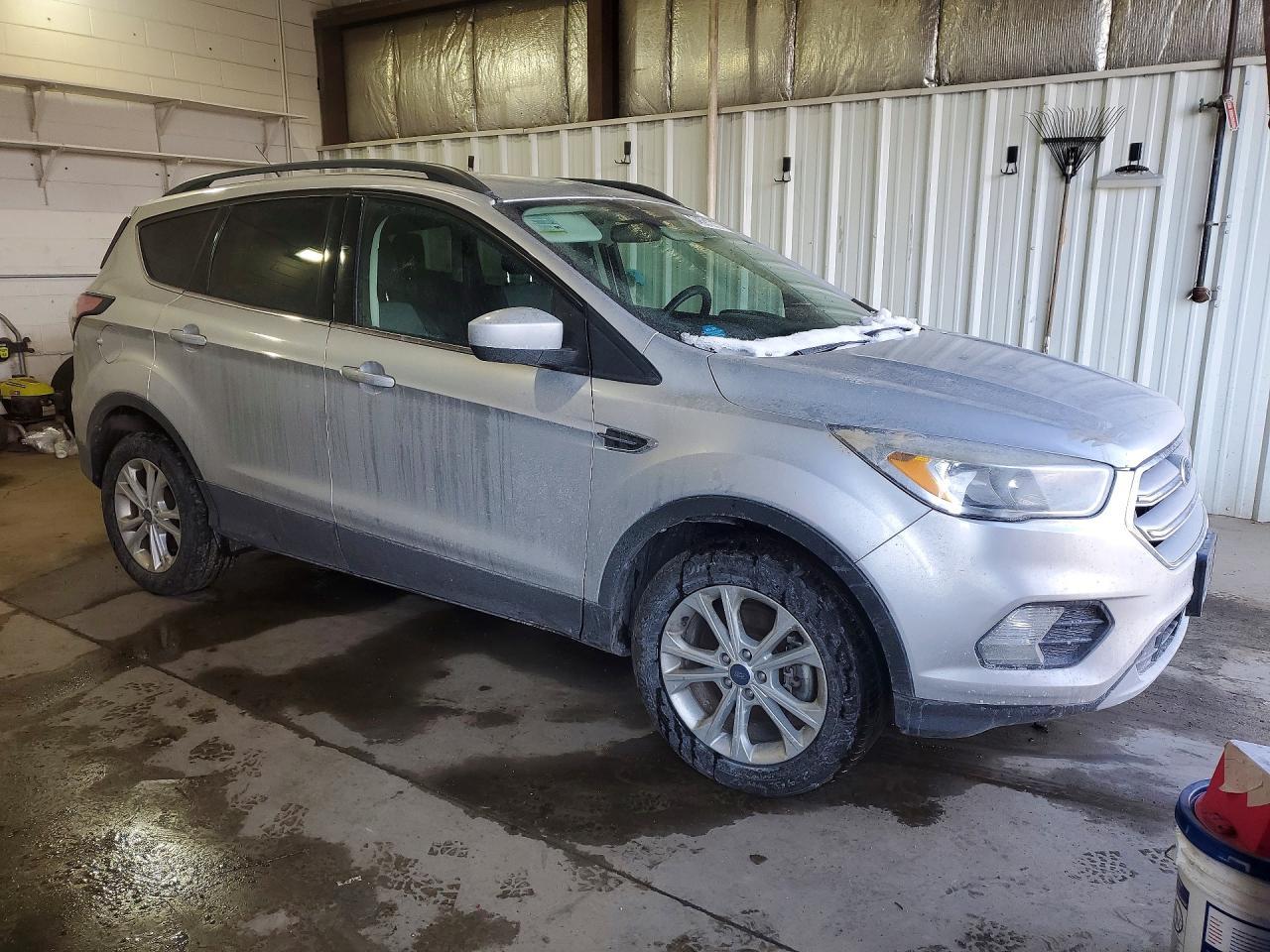 2018 Ford Escape - zdjęcie 4