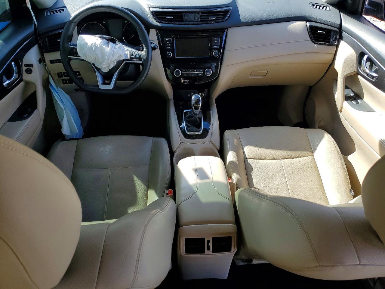 2020 Nissan Rogue Sv - zdjęcie 8