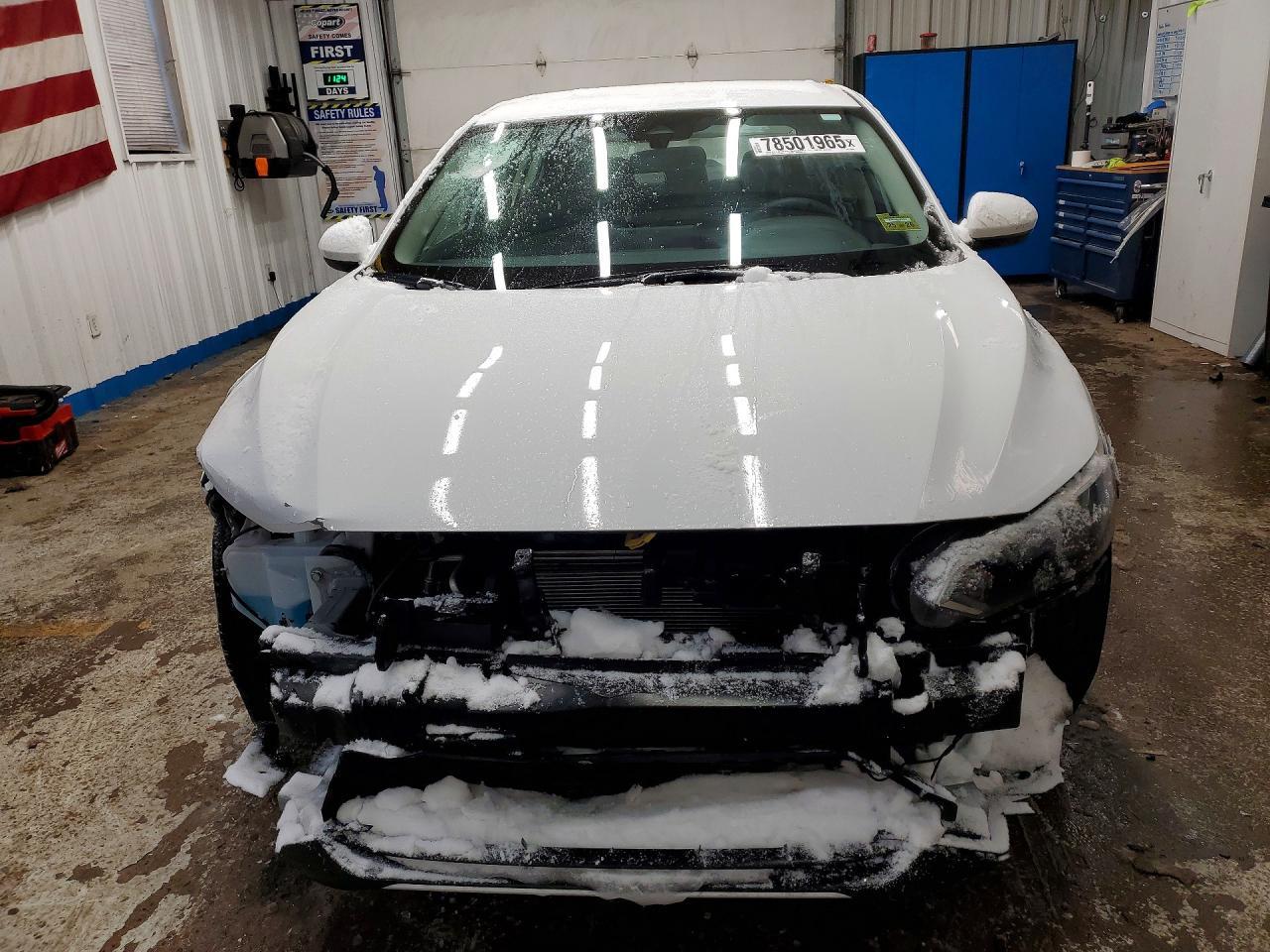 2025 Nissan Sentra Sv - zdjęcie 5