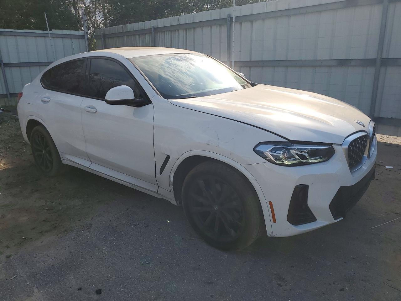 2025 BMW X4 xDrive30I - zdjęcie 4