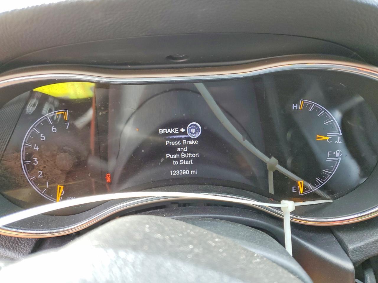 2017 Jeep Grand Cherokee Laredo - zdjęcie 9