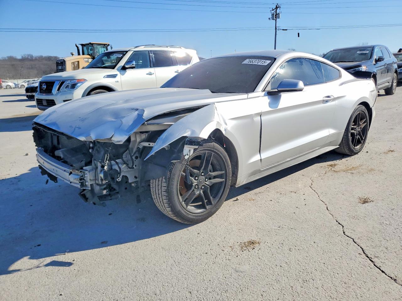2015 Ford Mustang - zdjęcie główne