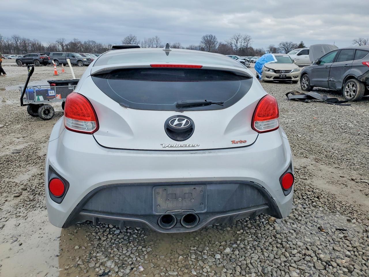 2013 Hyundai Veloster Turbo - zdjęcie 6