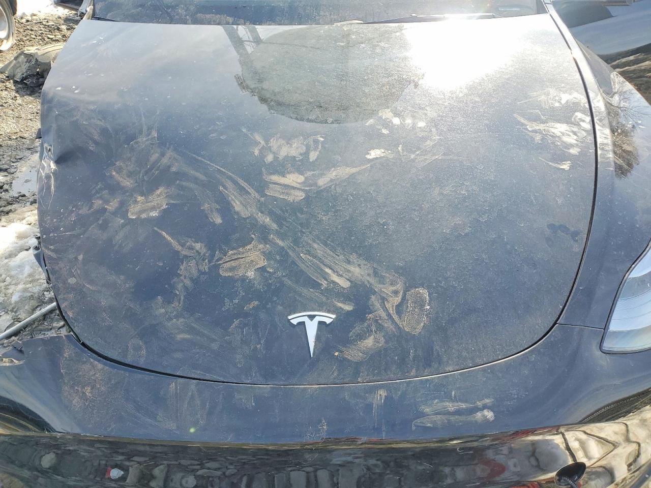 2025 Tesla Model Y - zdjęcie 12