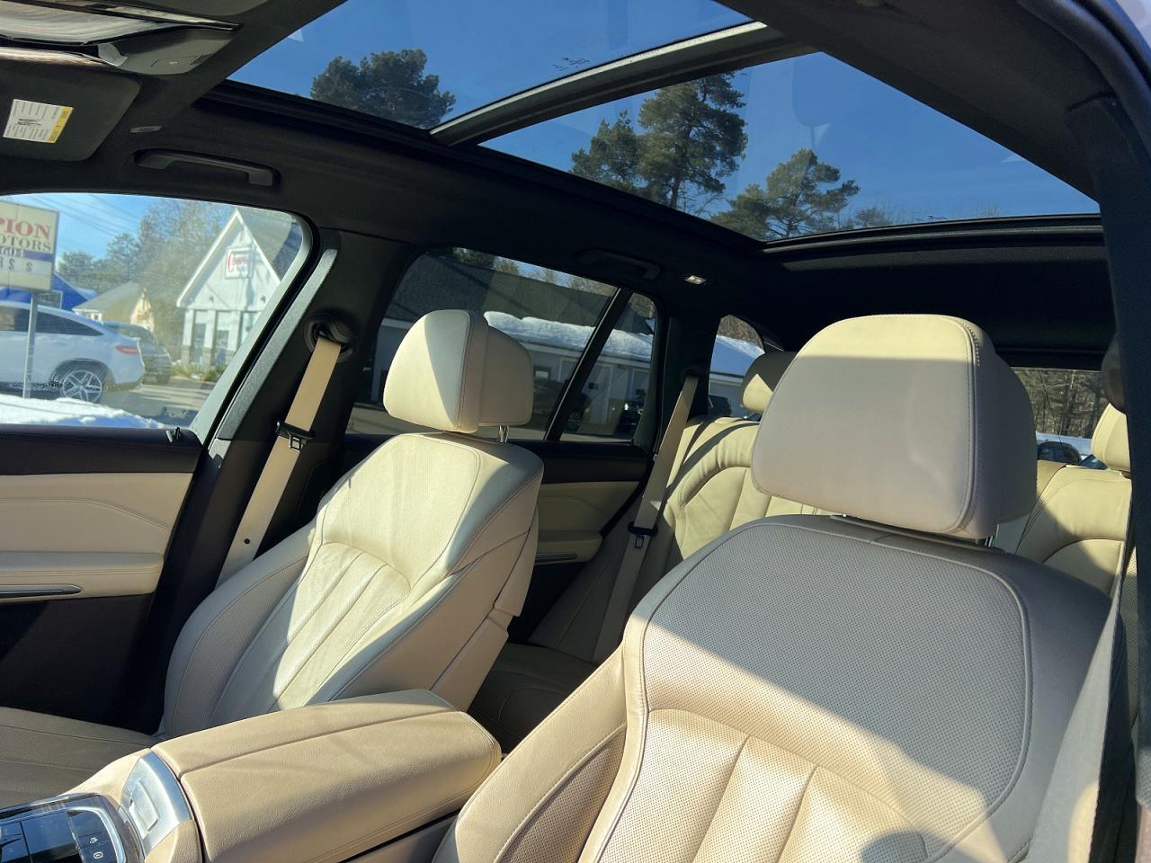 2019 BMW X5 xDrive40I - zdjęcie 9