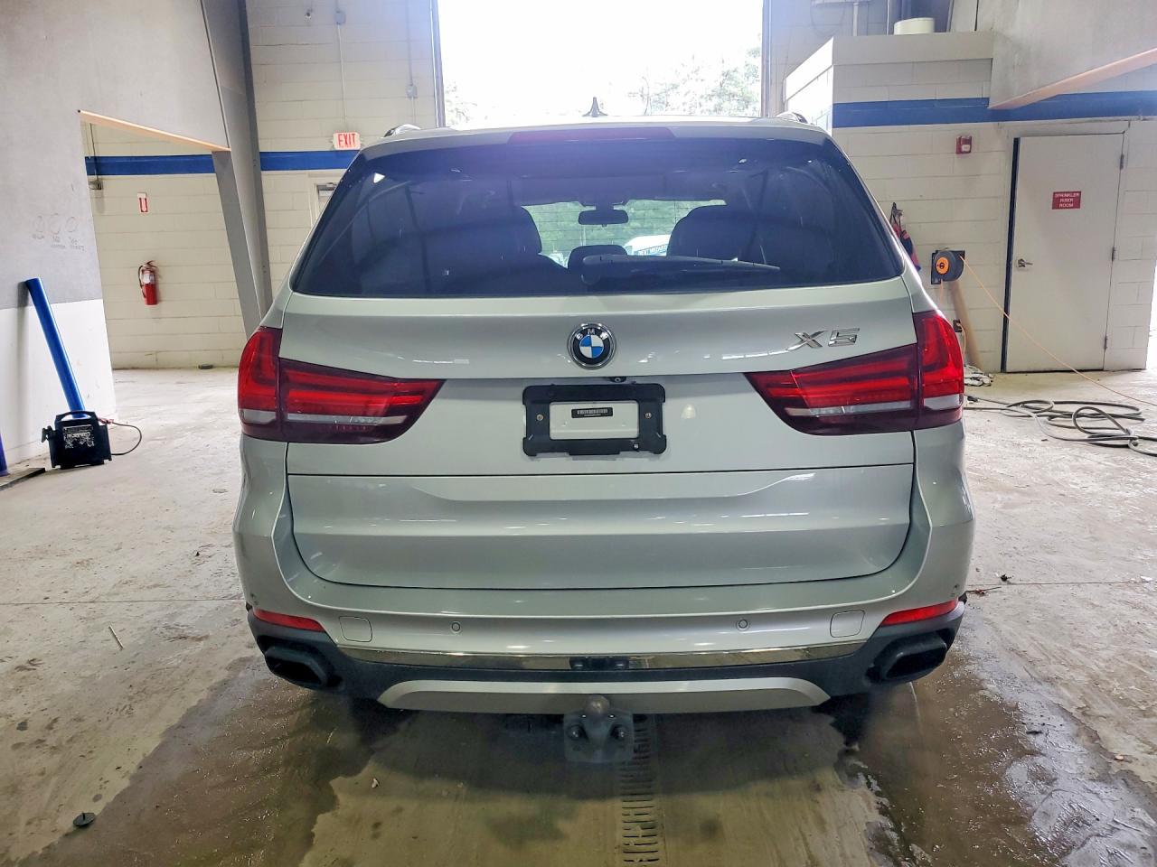 2015 BMW X5 xDrive50I - zdjęcie 6