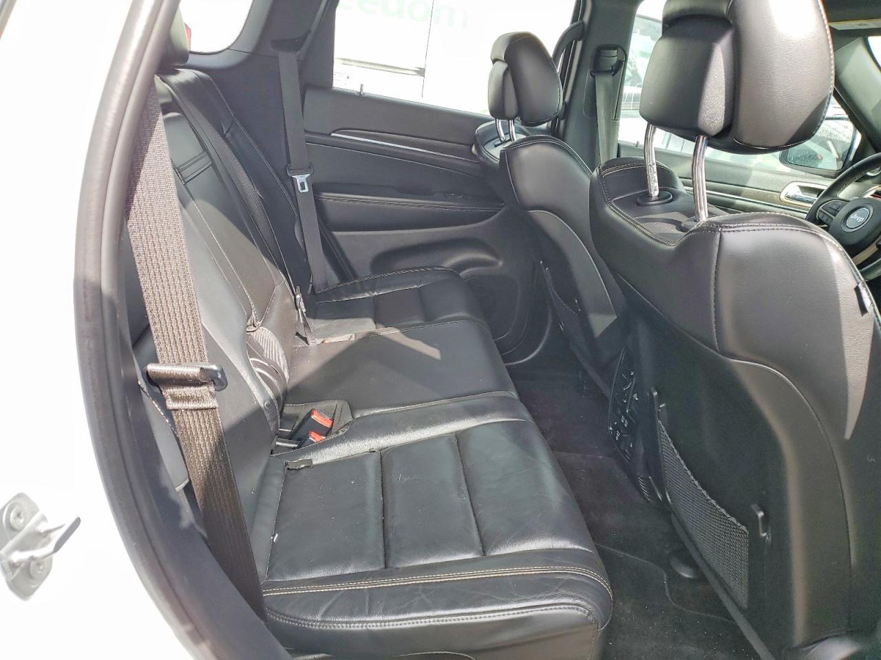 2017 Jeep Grand Cherokee Limited - zdjęcie 10