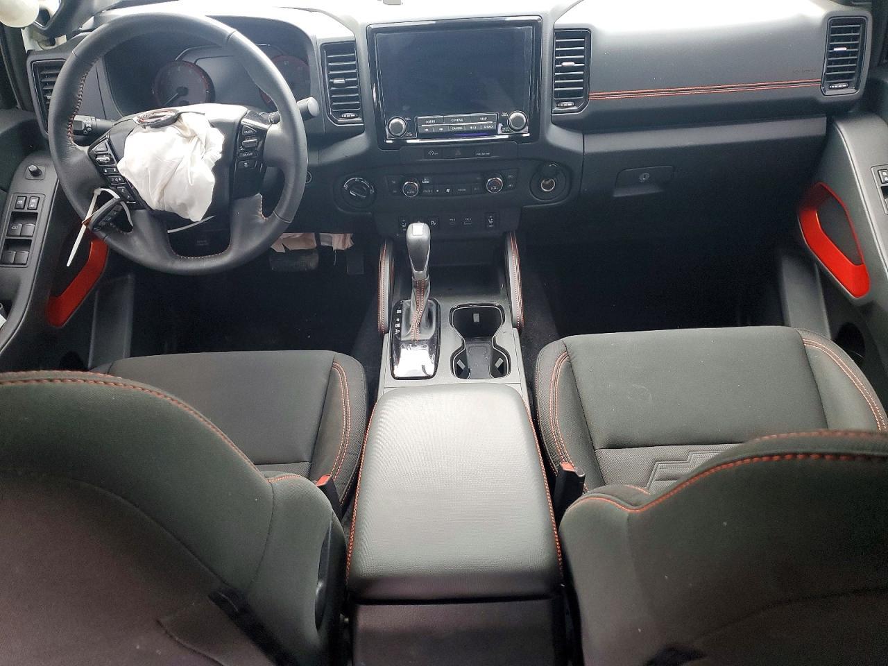 2023 Nissan Frontier S - zdjęcie 8