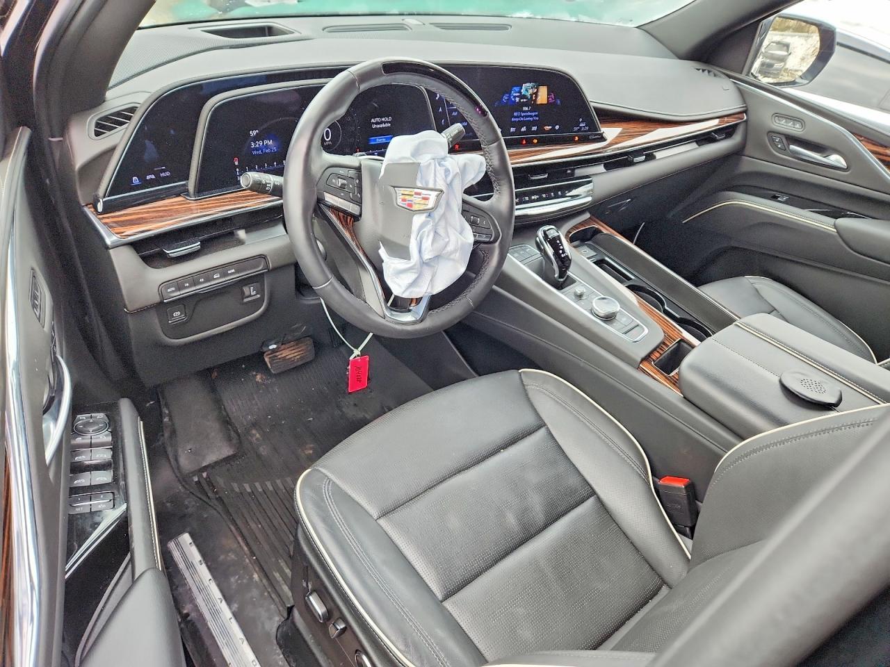 2024 Cadillac Escalade Premium Luxury - zdjęcie 8