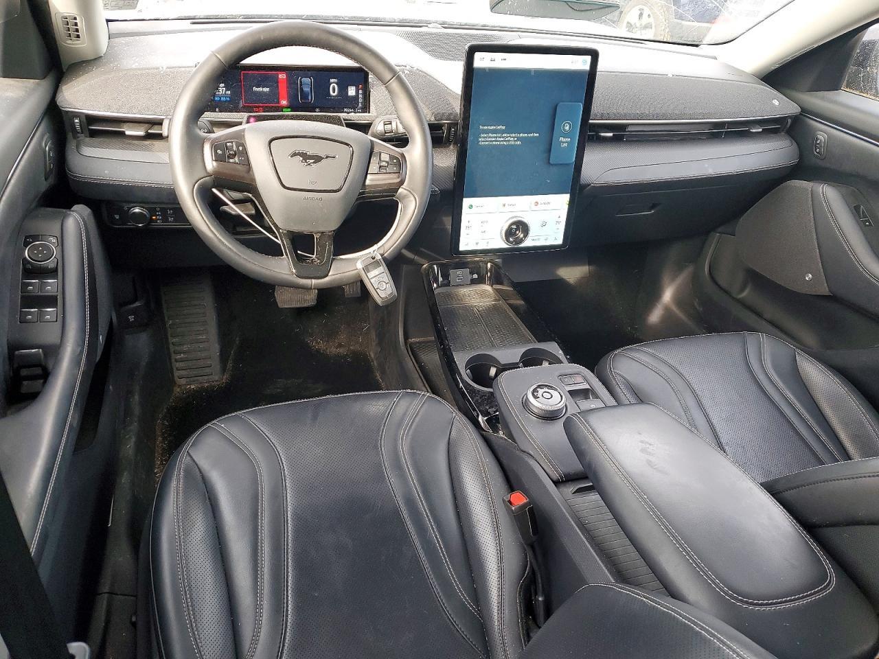 2021 Ford Mustang Mach-E Premium - zdjęcie 8