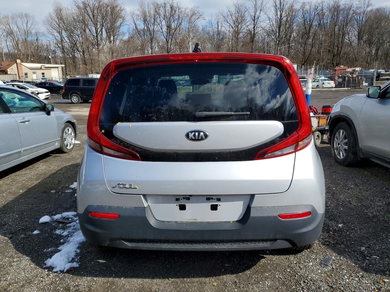 2020 Kia Soul Lx - zdjęcie 6