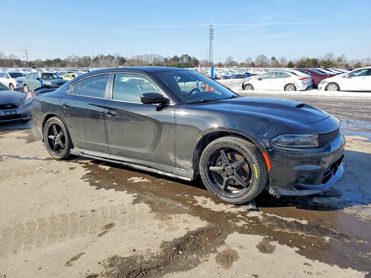 Dodge Charger - zdjęcie 4