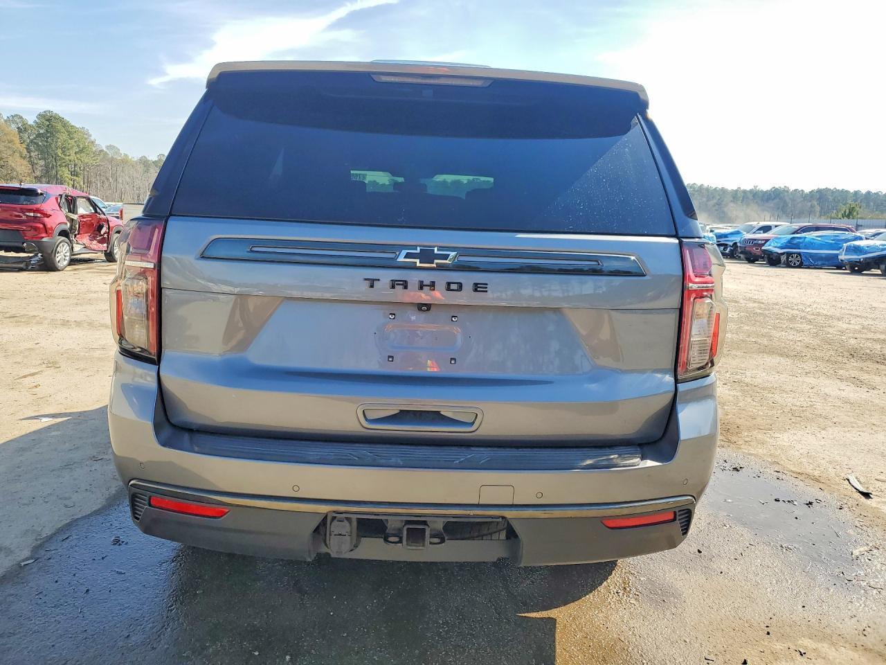 2021 Chevrolet Tahoe K1500 Z71 - zdjęcie 6